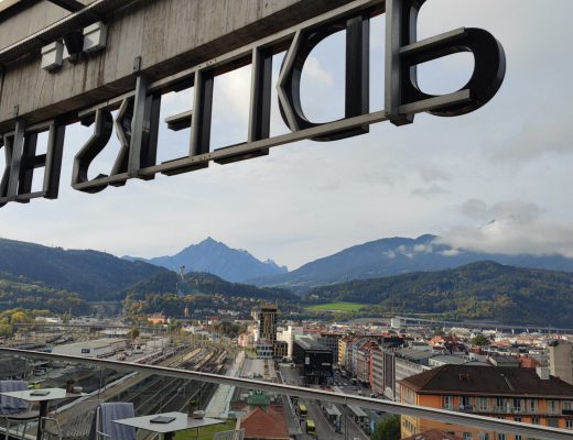 Zwischen Himmel und Erde – Das aDLERS Innsbruck